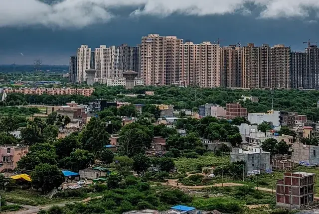 Plots in Greater Noida