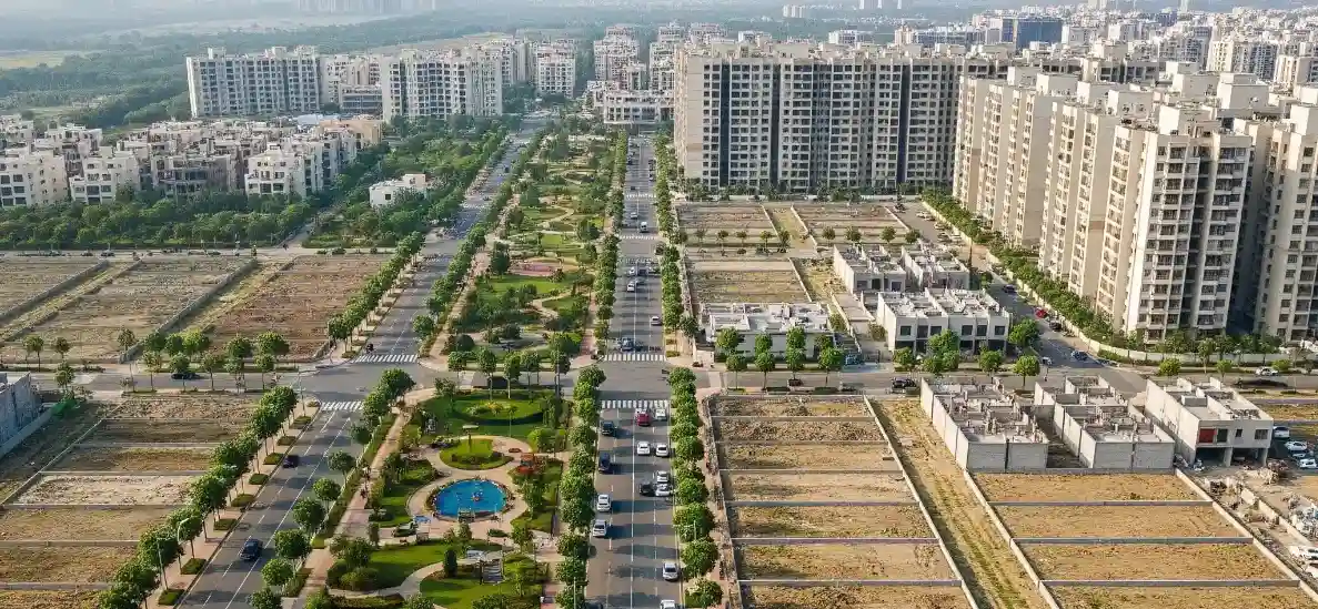 Plots in Alpha 1 Greater Noida