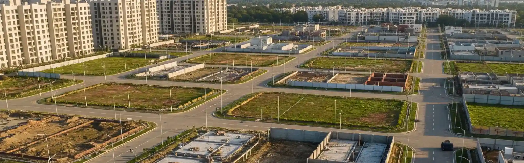 Plots in Omicron 3 Greater Noida