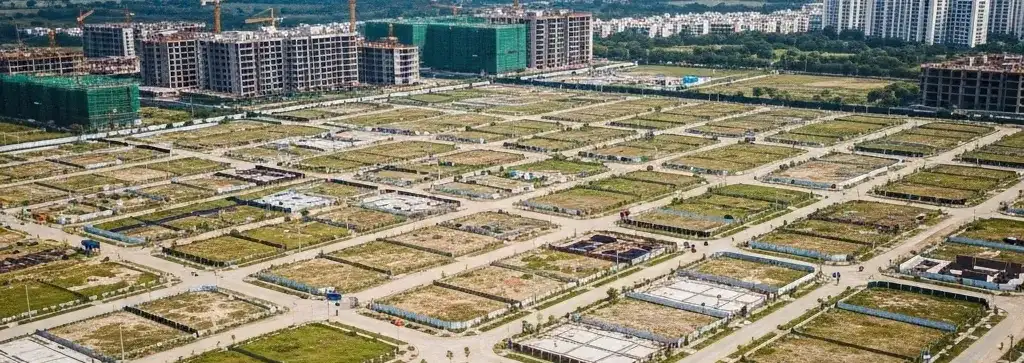 Plots in P3 Greater Noida